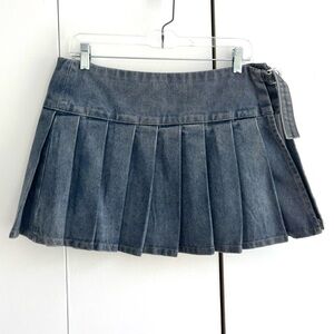 Motel Rocks Castari Denim Pleated Mini Skirt in Acid Blue Size XXS